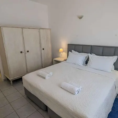 Piano Parikia (Paros)